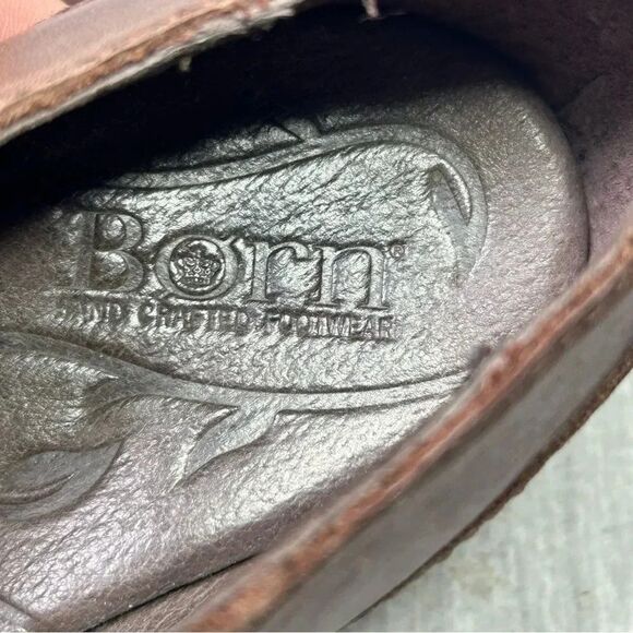 Born Heeled Ankle Boots Booties Side Zip Brown Leather Wingtip Women’s Size 6.5 - Picture 10 of 10